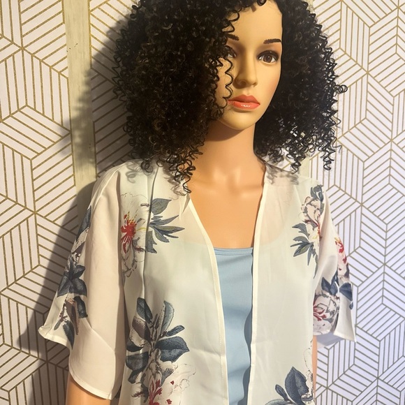 Floral Kimono Cardigan - Picture 2 of 8